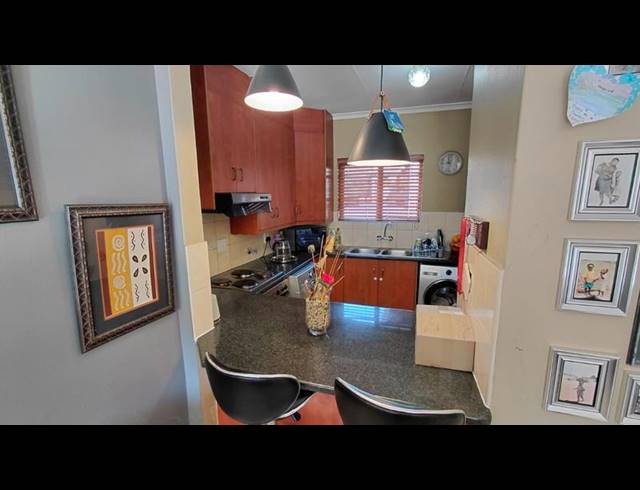 2 BEDROOM TOWNHOUSE FOR SALE IN MEYERSDAL